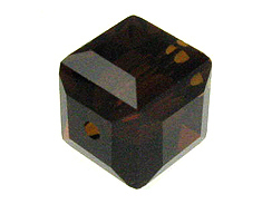 24 Light Topaz - 4mm Swarovski Faceted Cube Beads
